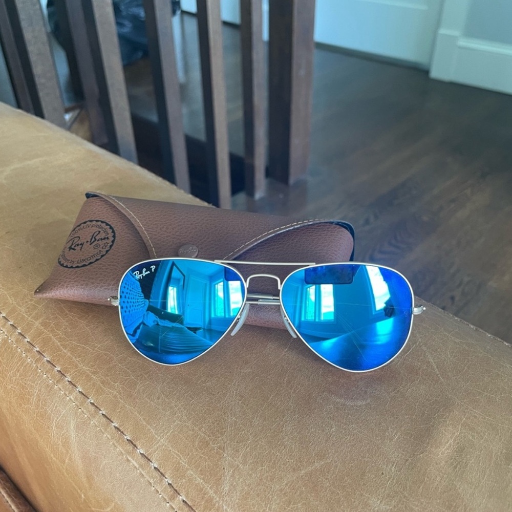 Ray-Ban Aviator Sunglasses with Vibrant Blue Lenses